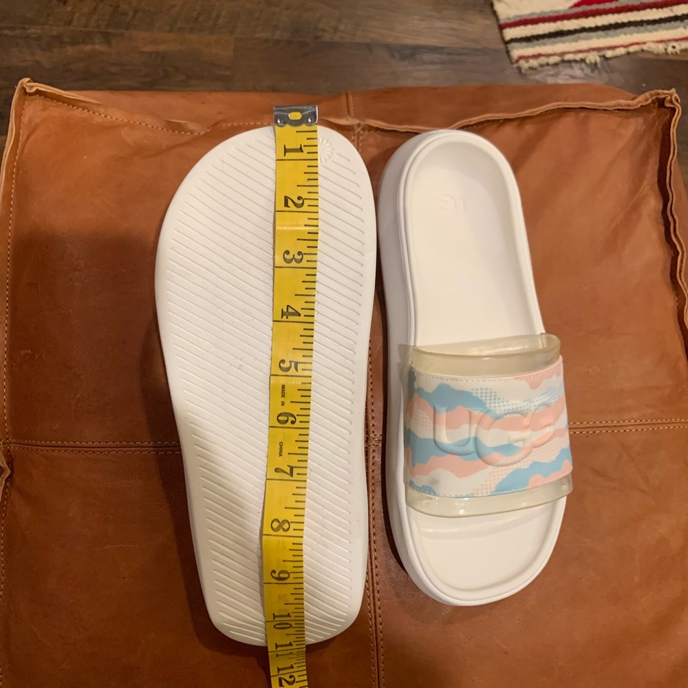 UGG Women Cali Collage Slide W/ rainbow color way - Picture 7 of 8